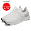 white-4cm